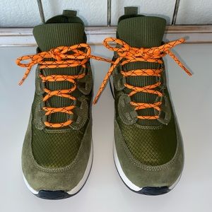 Nurture response boots